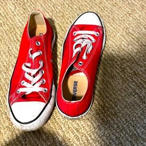 Red converse